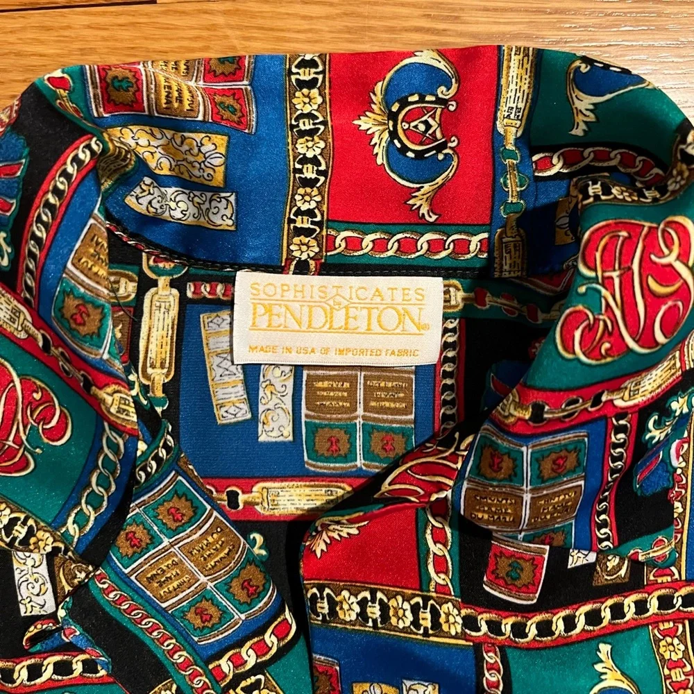 Silk button down - Picture 2 of 5